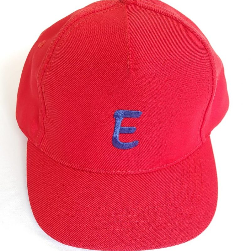 Gorra infantil Kid Recy Five, Color Rojo. Bordado Azulón