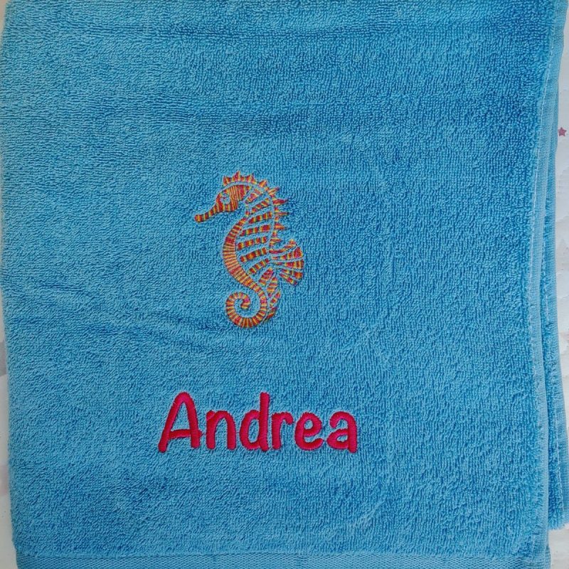 Bordados MITASI - Toalla Infantil Caballito de Mar Azulón