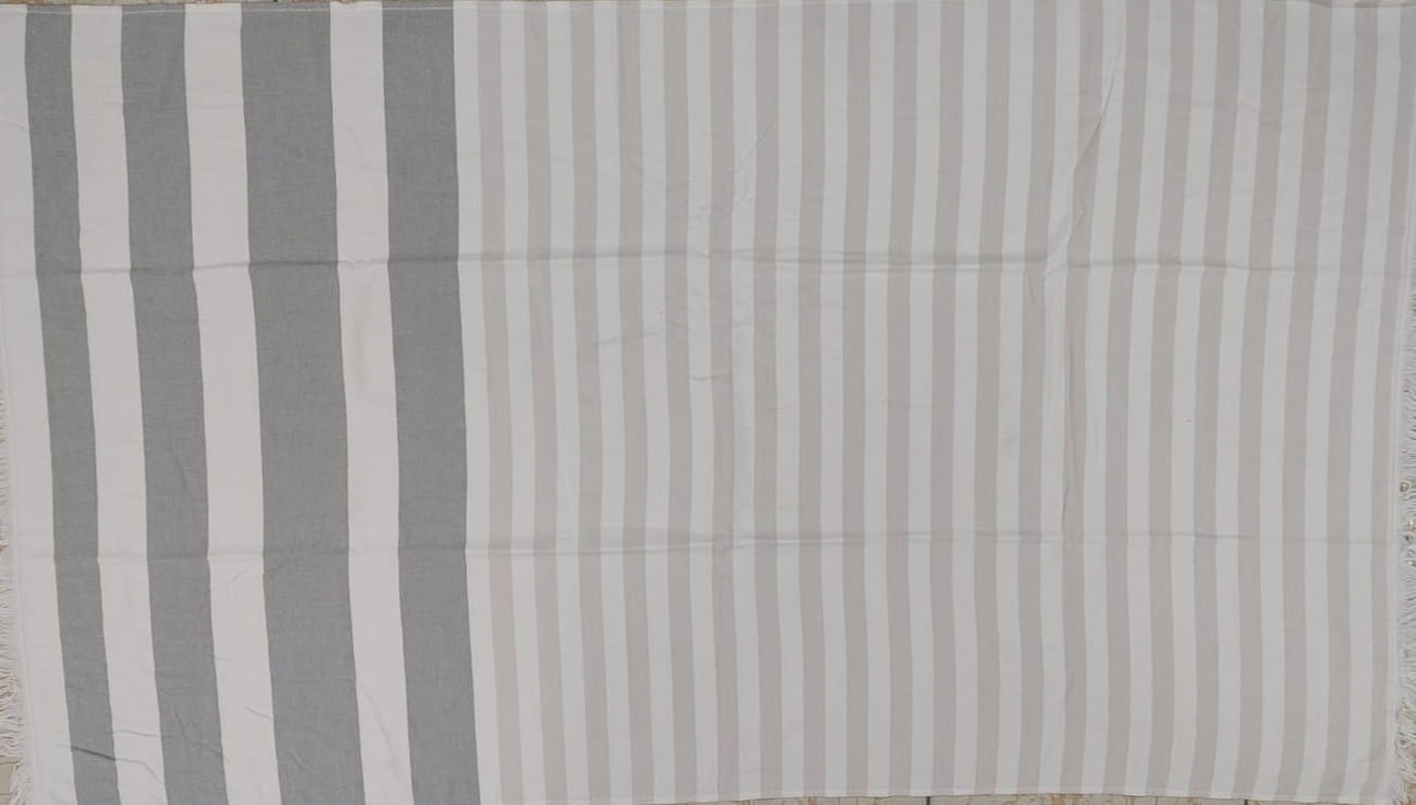 Pareo playa estampado Gris con Beige - Imagen 2
