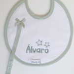 Bordados MITASI - Babero "Mitasi" Verde